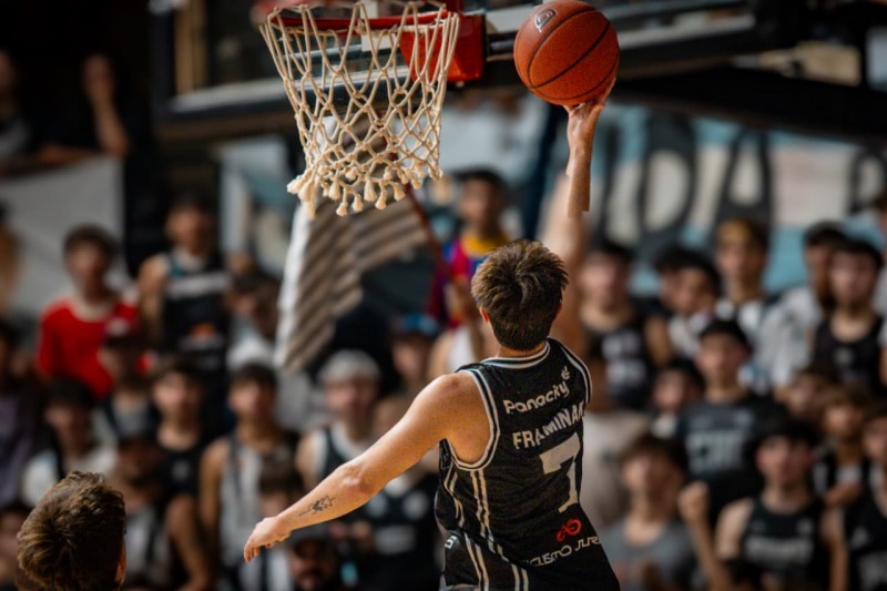 Estudiantes vuelve al Maxi con la mira en la recuperaci�n